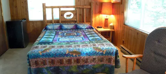 Smoky Bear Ranch Bed & Breakfast & Cabins | Montana - Whitefish (ve civarı) - Columbia Falls