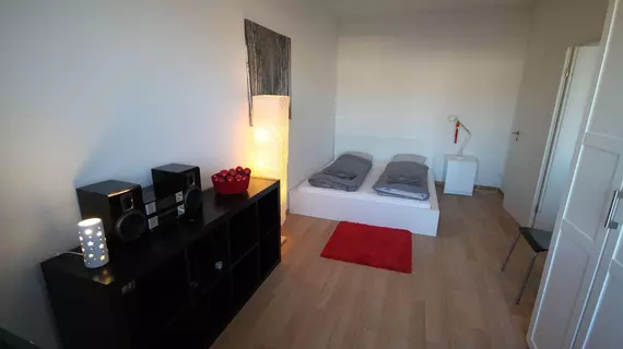 Letzigrund Apartments | Zürih Kantonu - Zürih (ve civarı) - Zurich City Center - Aussersihl