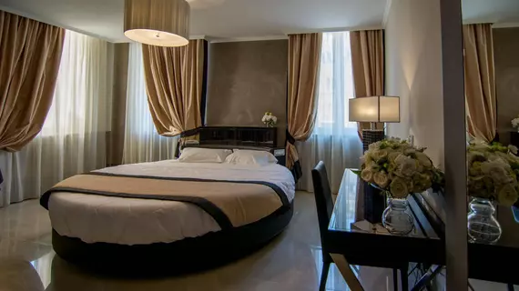 Hotel Piazza Venezia | Lazio - Roma (ve civarı) - Roma Kent Merkezi - Rione II Trevi