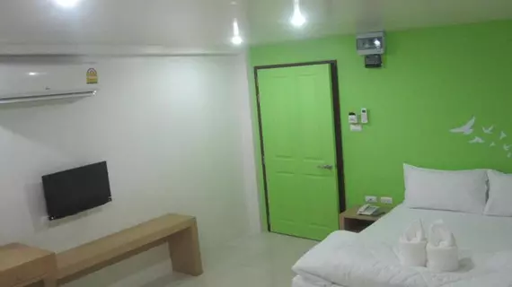 Issara Na Nakhon Living Hotel | Nakhon Si Thammarat (vilayet) - Nakhon Si Thammarat