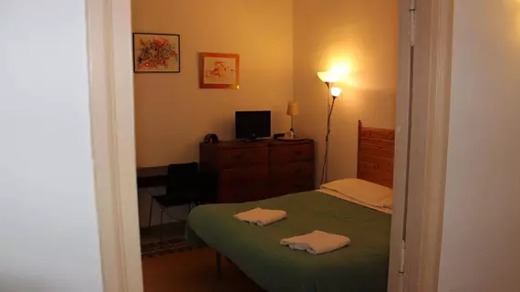 Galilei Guest House | Lazio - Roma (ve civarı) - Roma Kent Merkezi - San Giovanni