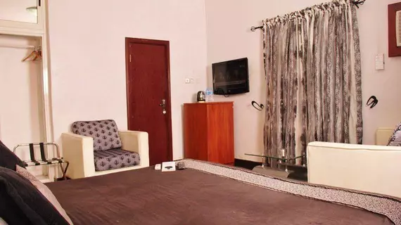 DeVine Plus and Suites | Lagos (ve civarı) - Lagos - Onigbongbo - Ikeja