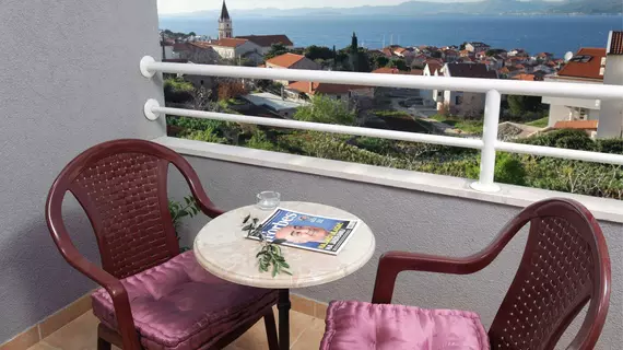 Apartments Bellevue | Split-Dalmaçya - Postira