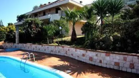 Residence Villa Santa Lucia | Sicilya - Palermo (vilayet) - Cefalu