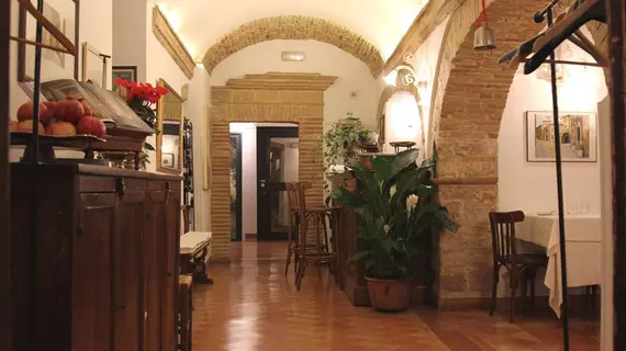 Hotel Trattoria Pallotta | Umbria - Perugia (vilayet) - Assisi