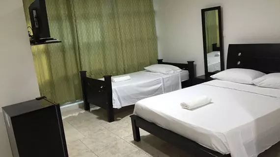 Hostal Central Beach | San Andres y Providencia - San Andres