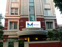 Mint Casa | Batı Delhi - Ulusal Eyalet Başkenti Delhi - Delhi (ve civarı) - Yeni Delhi - New Friends Colony alışveriş bölgesi