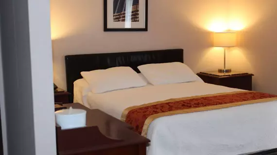 Le Capri Motel et Suites | Quebec - Montreal (ve civarı) - Repentigny