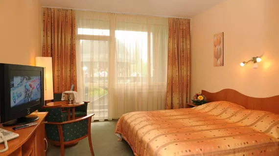 Hunguest Hotel Flora | Heves İli - Eger