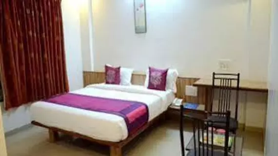 OYO Rooms Sambhaji Nagar Thermax Pimpri | Maharaştra - Pune Bölgesi - Pune