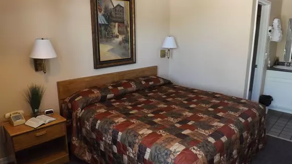 Oak Grove Inn | Missouri - Branson (ve civarı) - Branson - Branson Theater District