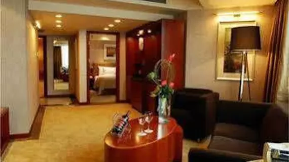 Changshu Merryland Traders Hotel | Jiangsu - Suzhou - Changshu