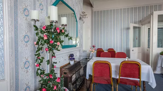 Summerbay Resort Hotel | Torquay - Babbacombe