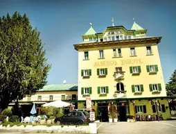 Albergo Trieste | Veneto - Belluno (vilayet) - Lorenzago di Cadore