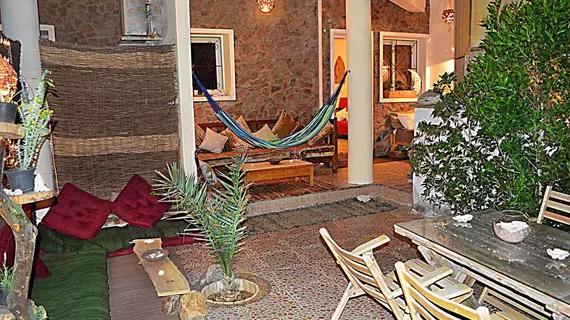 The Cozy Beach House | Güney Sina (il) - St. Catherine