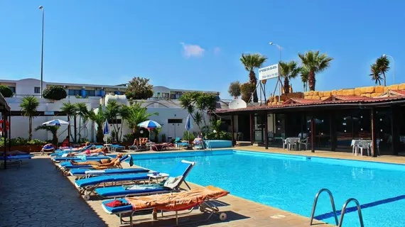 Konnos Bay Hotel Apartments | Larnaka Bölgesi - Ayia Napa