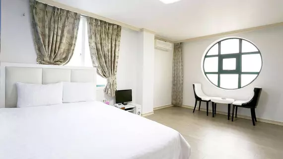 Songrim Motel | Gangwon - Sokcho (ve civarı) - Sokcho