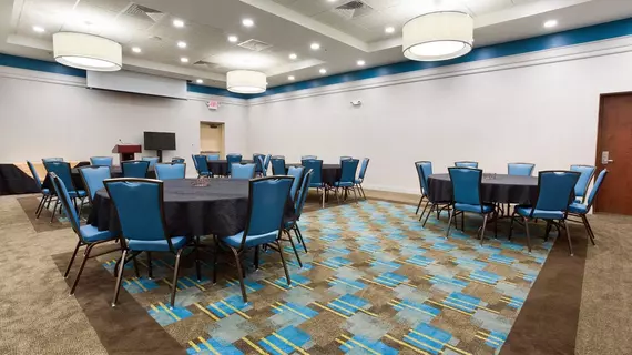 Drury Inn and Suites Grand Rapids | Michigan - Grand Rapids (ve civarı) - Grand Rapids