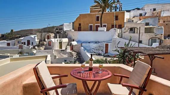 Azalea Houses | Ege Adaları - Santorini