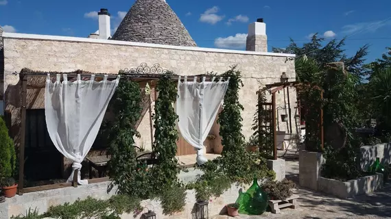 Trulli Colarossa | Puglia - Bari (il) - Alberobello