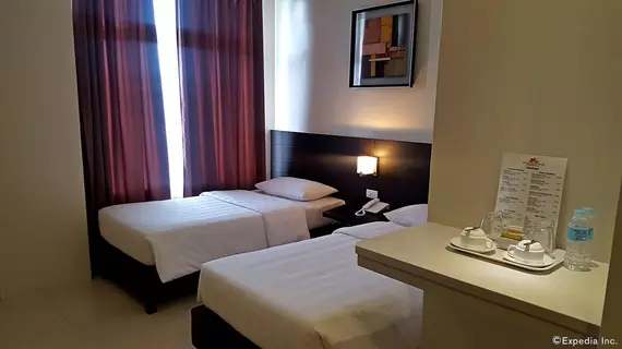 Manhattan Suites Inn | Negros Oriental - Dumaguete (ve civarı) - Dumaguete