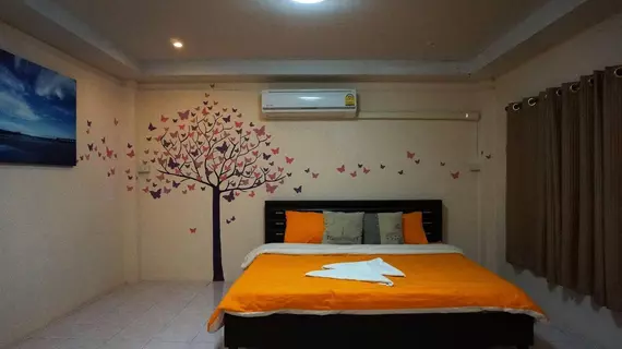 Sunny House Hua Hin | Prachuap Khiri Khan (ili) - Hua Hin (ve civarı) - Hua Hin