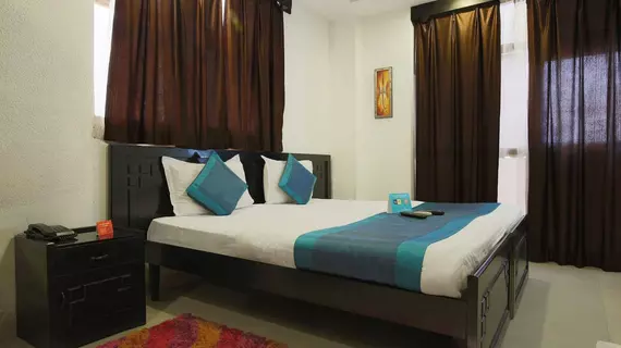 Hotel Majestic | Batı Delhi - Ulusal Eyalet Başkenti Delhi - Delhi (ve civarı) - Yeni Delhi