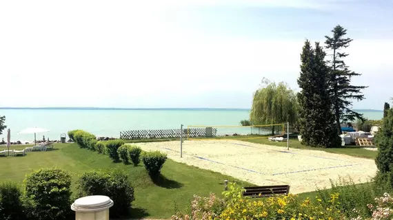 Hotel Marina Port | Balatonkenese