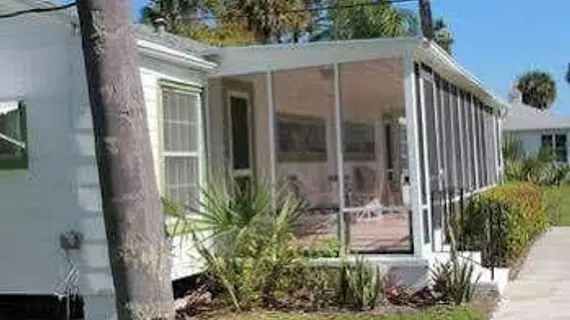 Indian River Lagoon Waterfront Cottages | Florida - Vero Beach (ve civarı) - Fort Pierce - St. Lucie Village