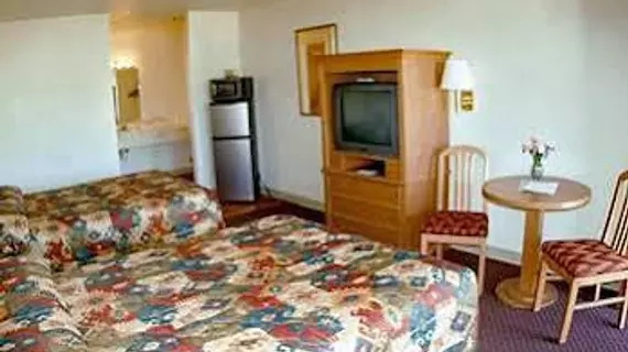 Lodge on the River | Kaliforniya - San Bernardino County - Bullhead City (ve civarı) - Bullhead City