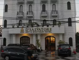 DSalvatore Art and Boutique | Yogyakarta Özel Bölgesi - Yogyakarta (ve civarı) - Depok