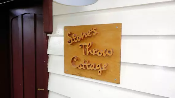 Stone's Throw Cottage Bed and Breakfast | Victoria - Melbourne (ve civarı) - Belgrave