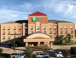 Holiday Inn Express and Suites Springfield Medical District | Missouri - Springfield (ve civarı) - Springfield