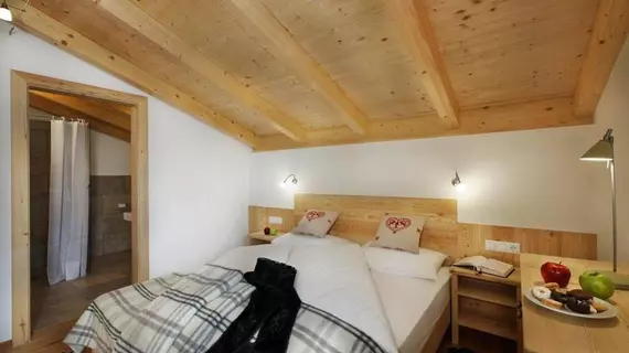 Chalet La Flu Apartments | Trentino-Alto Adige - Güney Tirol (il) - Corvara in Badia