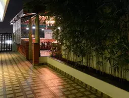 De Castle Inn | Tamil Nadu - Tiruvallur - Chennai (ve civarı) - Chennai - Saidapet