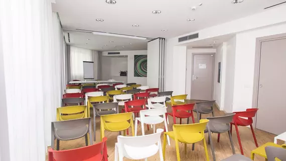 Diamante Mhotel | Piedmont - Turin (ve civarı) - Collegno