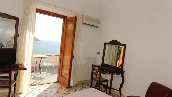 Hotel Dimora Fornillo | Campania - Salerno (il) - Positano