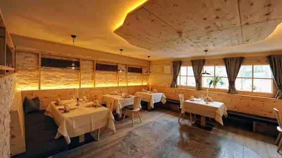 Hotel Teresa | Trentino-Alto Adige - Güney Tirol (il) - Marebbe