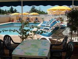 Hotel Mucrina | Occitanie - Herault (bölge) - Beziers (ve civarı) - Vias