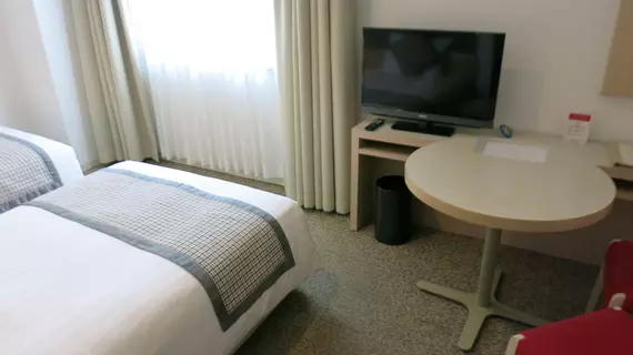 Hamilton Hotel Red | Aichi (idari bölge) - Nagoya (ve civarı) - Nagoya - Nagoya Kent Merkezi