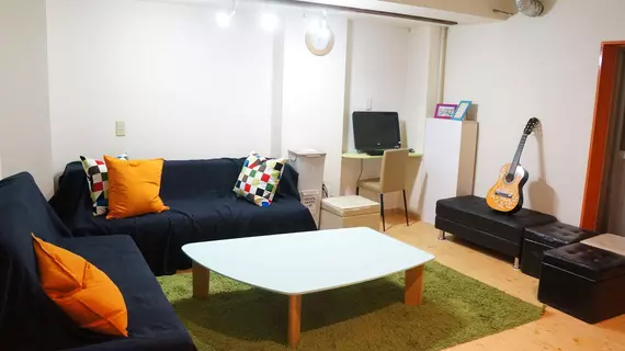 J-Hoppers Osaka Guesthouse | Osaka (idari bölge) - Osaka (ve civarı) - Osaka City Center - Fukuşima