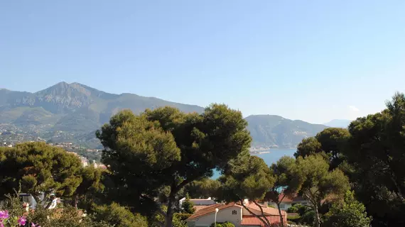 Guest House Cap Martin | Provence - Alpes - Cote d'Azur - Monaco (ve civarı) - Roquebrune-Cap-Martin