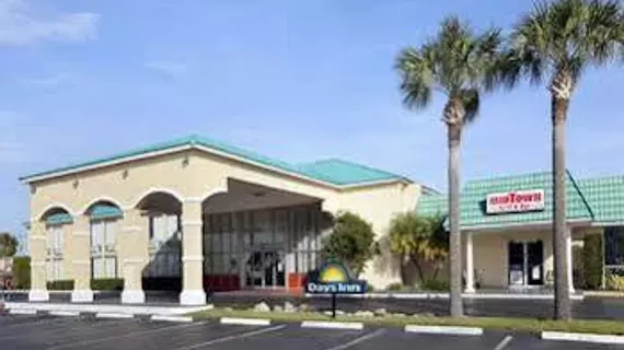 Days Inn Fort Pierce Midtown | Florida - Vero Beach (ve civarı) - Fort Pierce