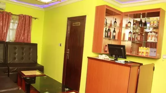 Definite Destiny Hotel | Lagos (ve civarı) - Lagos - Onigbongbo - Ikeja