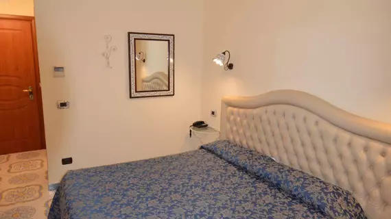 B&B Palazzo Pisani | Campania - Salerno (il) - Amalfi