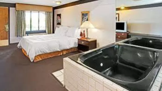 Jacuzzi Inn | Indiana - Indianapolis (ve civarı) - Indianapolis