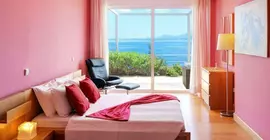 Corfu Luxury Villas | İyon Adaları - Korfu - Barbati