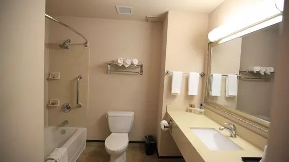 Hotel Chino Hills | Kaliforniya - San Bernardino County - Chino Hills