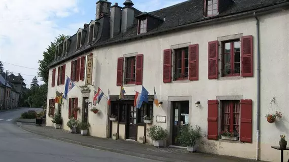 Logis Auberge De Forgès | Nouvelle-Aquitaine - Correze (bölge) - Forges