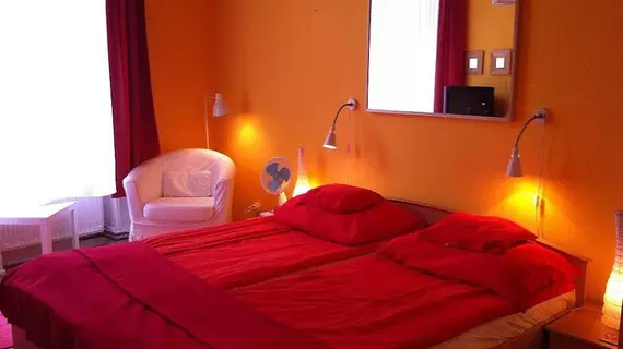 Connection Guesthouse | Pest County - Budapeşte (ve civarı) - Budapeşte Kent Merkezi - Erzsebetvaros